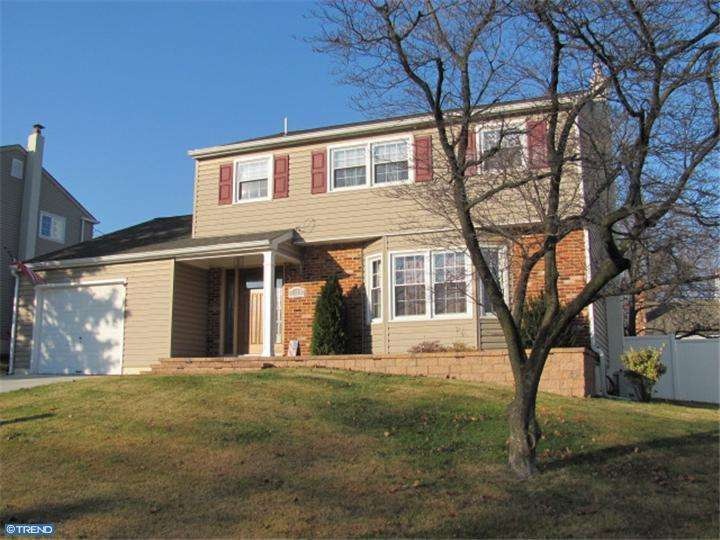 1113 S Overhill Ct, Wilmington, DE 19810 - photo 1