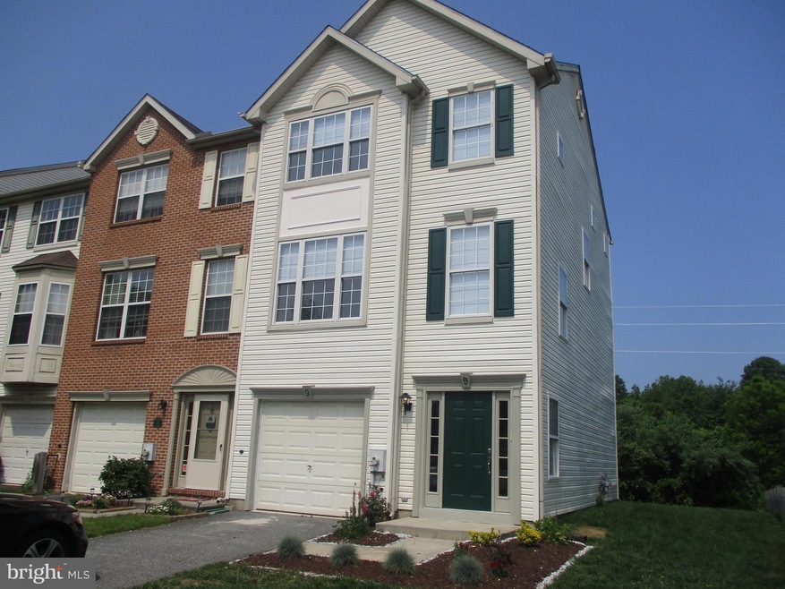 9 Shane Cir, Bear, DE 19701 - photo 1