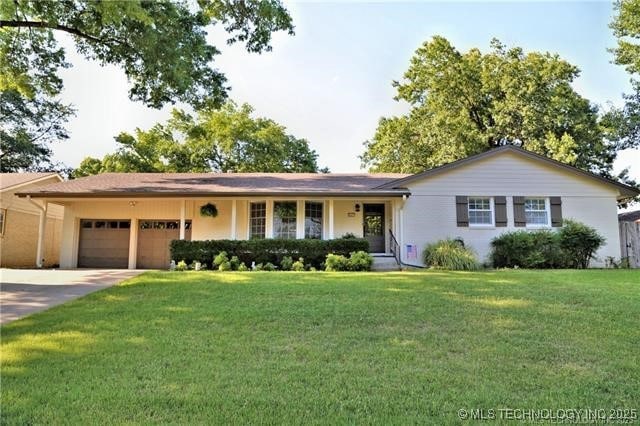 4401 E 53rd St, Tulsa, OK 74135 - photo 1