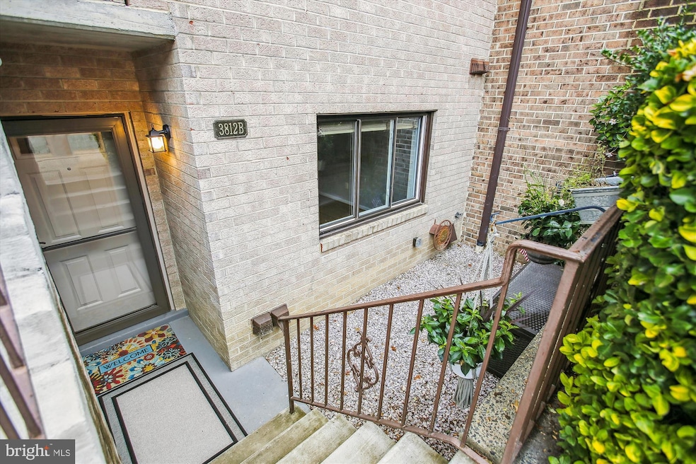 3812B Steppes Ct, Falls Church, VA 22041 - photo 1