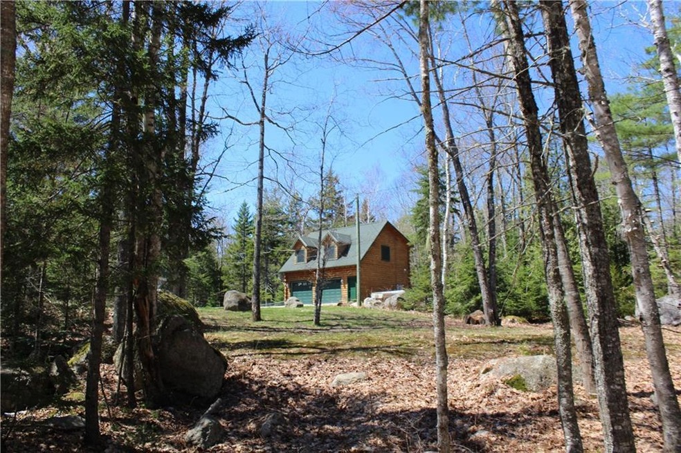 123 Decorum Road ~ a Stylish...