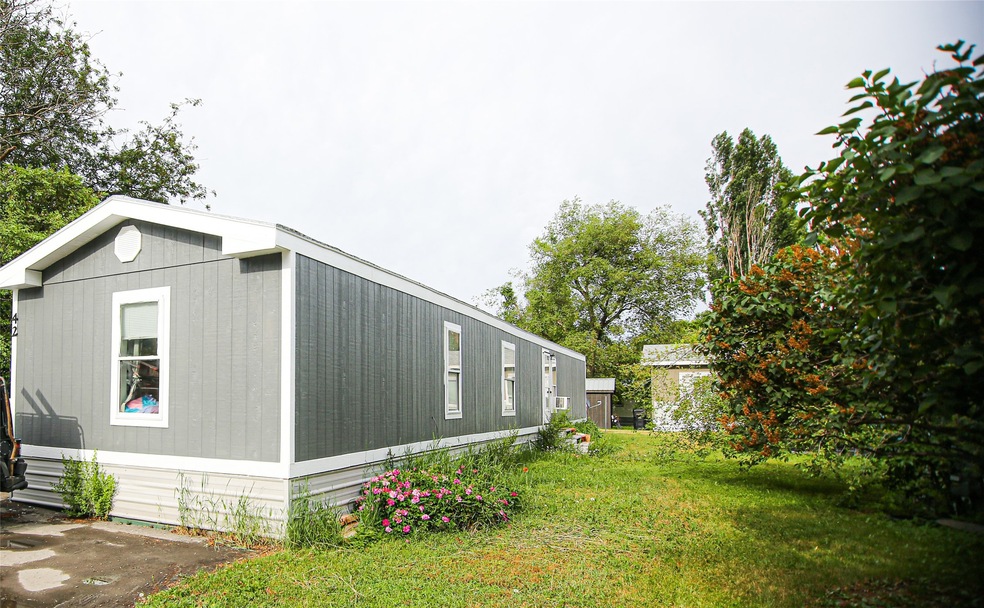 42 Ridgewood Dr, Kalispell, MT 59901 - photo 1