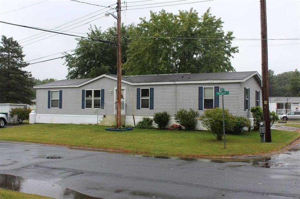 177 Democracy Ln, Washingtonville, NY 10992 - photo 1