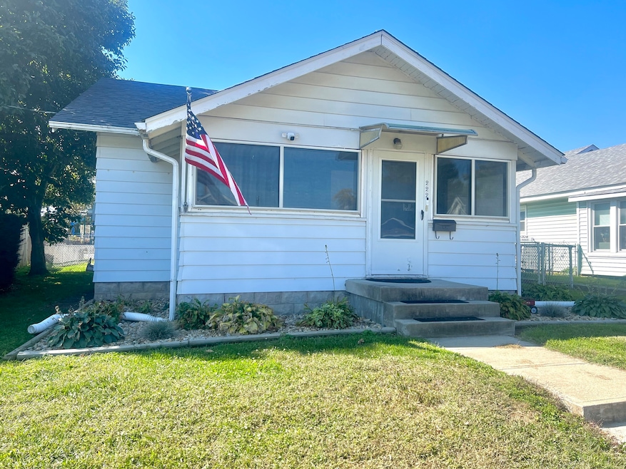 222 Wabash St, Plainfield, IN 46168 - photo 1