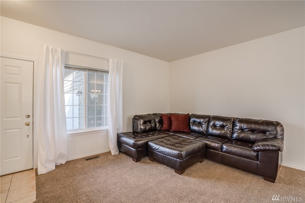 607 S Lawler Ave, East Wenatchee, WA 98802 - photo 1