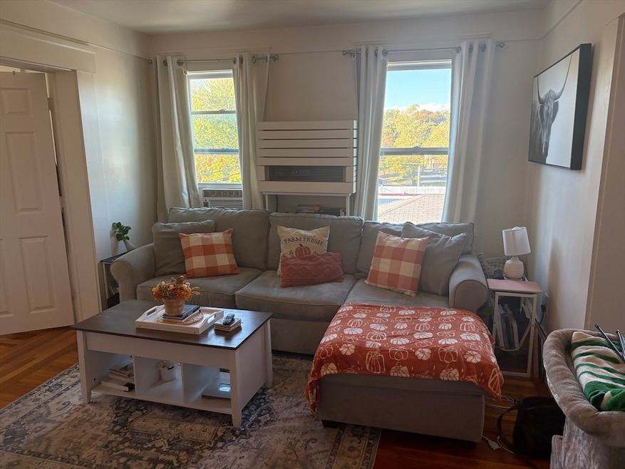 10 Bridge St unit 5, Danvers, MA 01923 - photo 1