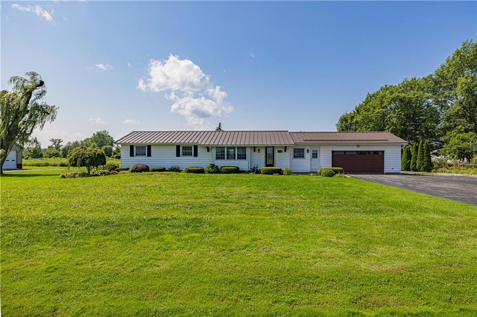 2461 Sweden Walker Rd, Brockport, NY 14420