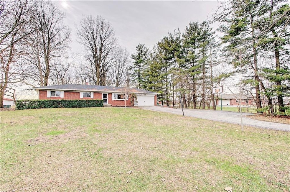 1041 W Stones Crossing Rd, Greenwood, IN 46143 - photo 1