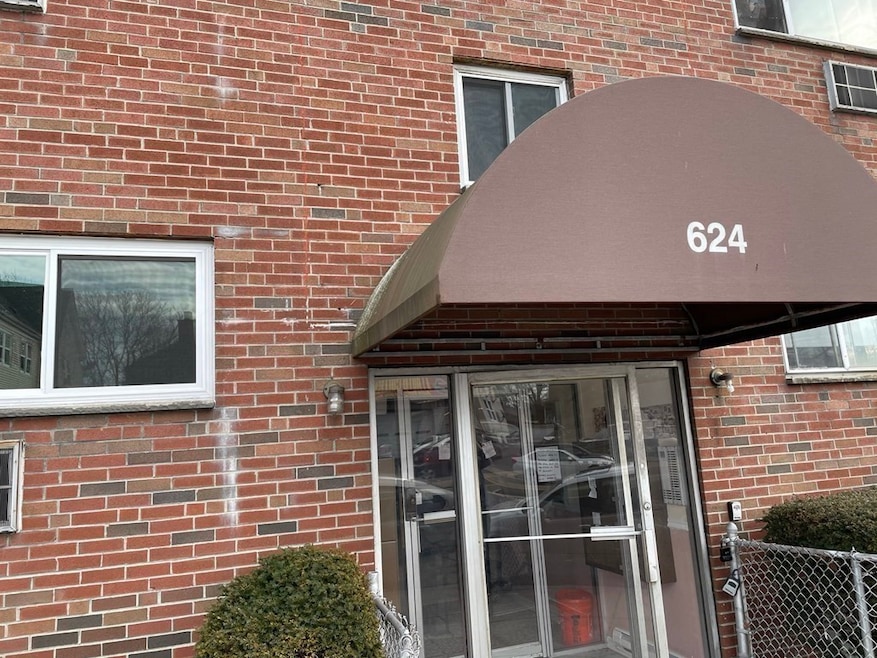 624 Hyde Park Ave unit C-4, Boston, MA 02131 - photo 1