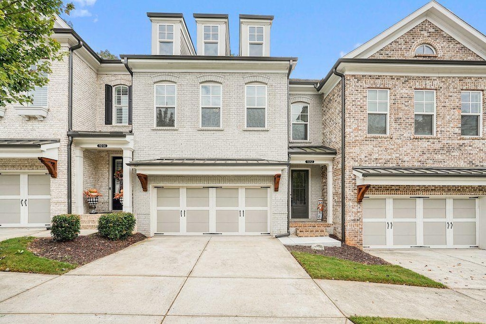 1012 Towneship Way, Roswell, GA 30075 - photo 1