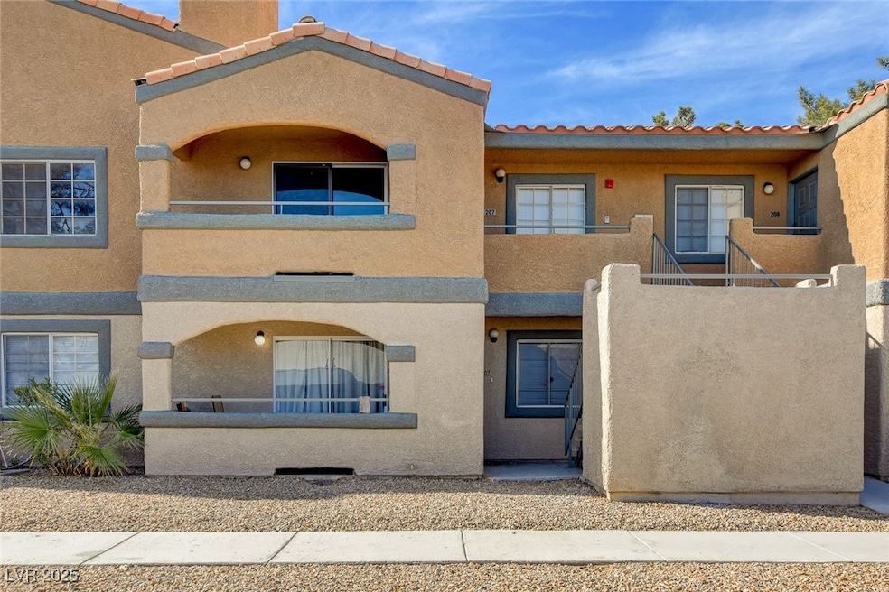 220 Mission Catalina Ln unit 207, Las Vegas, NV 89107 - photo 1