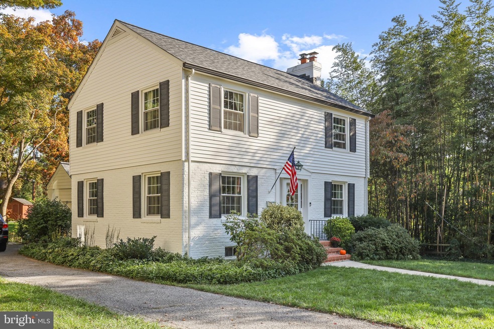 605 Piccadilly Rd, Towson, MD 21204 - photo 1