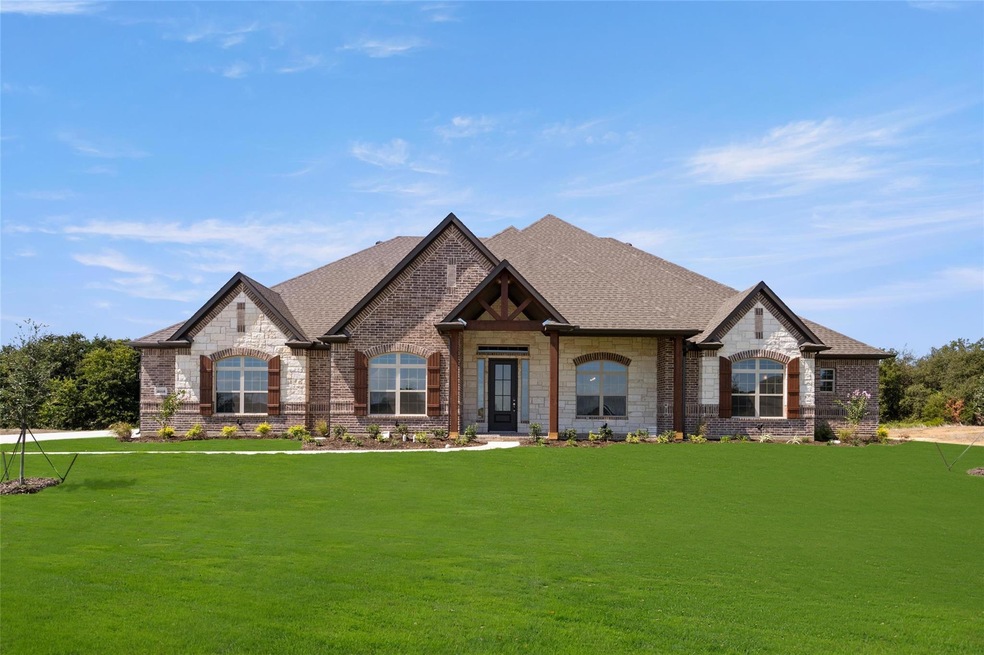 4008 Valley View Dr, Joshua, TX 76058 - photo 1