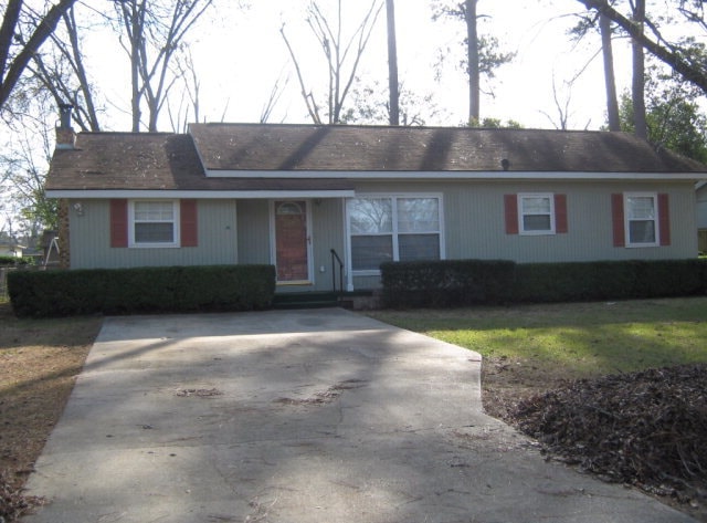 2025 W Broad Ave, Albany, GA 31707 - photo 1