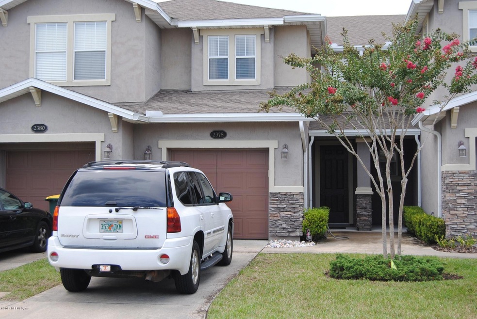 2378 Red Moon Dr, Jacksonville, FL 32216 - photo 1