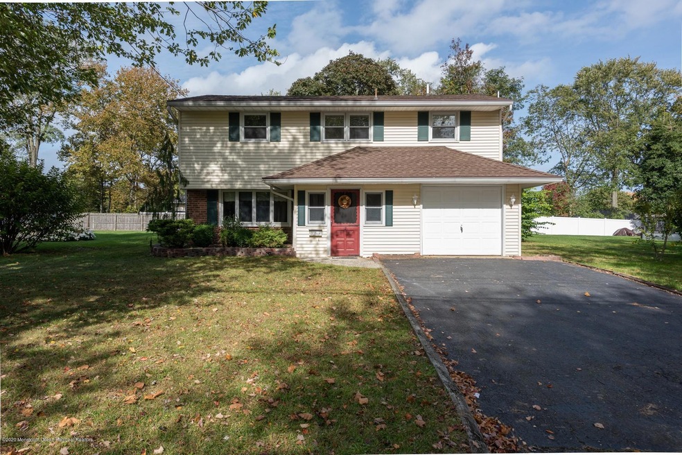 7 Sylvia Terrace, Middletown, NJ 07748 - photo 1