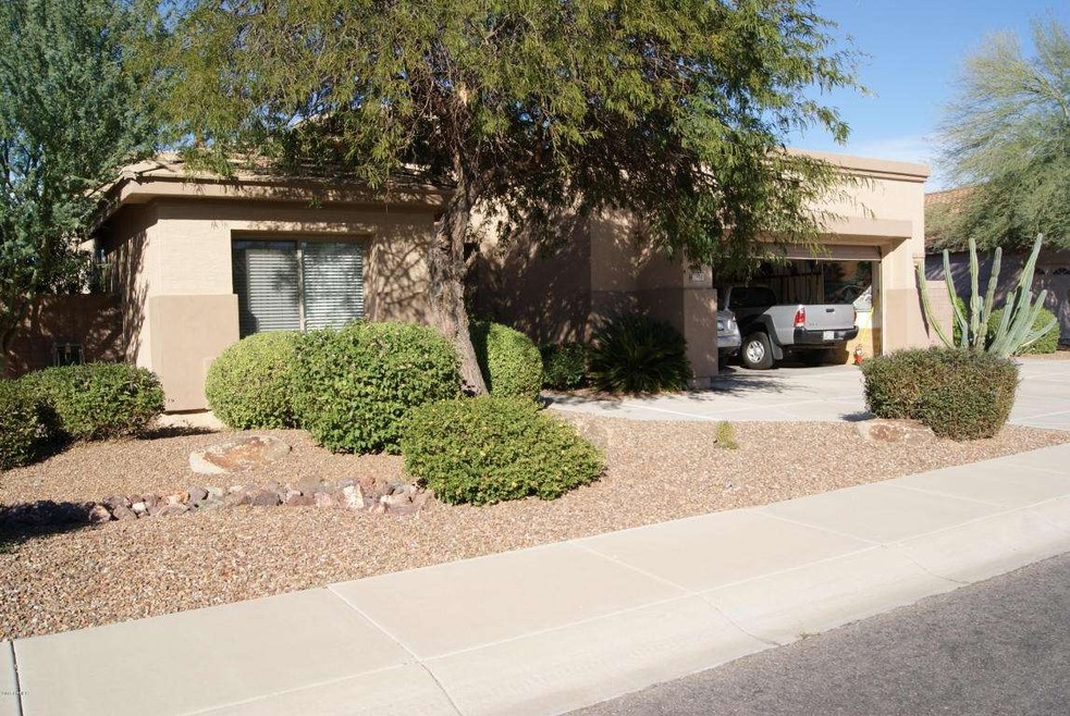 1410 E Indigo Dr, Chandler, AZ 85286 - photo 1