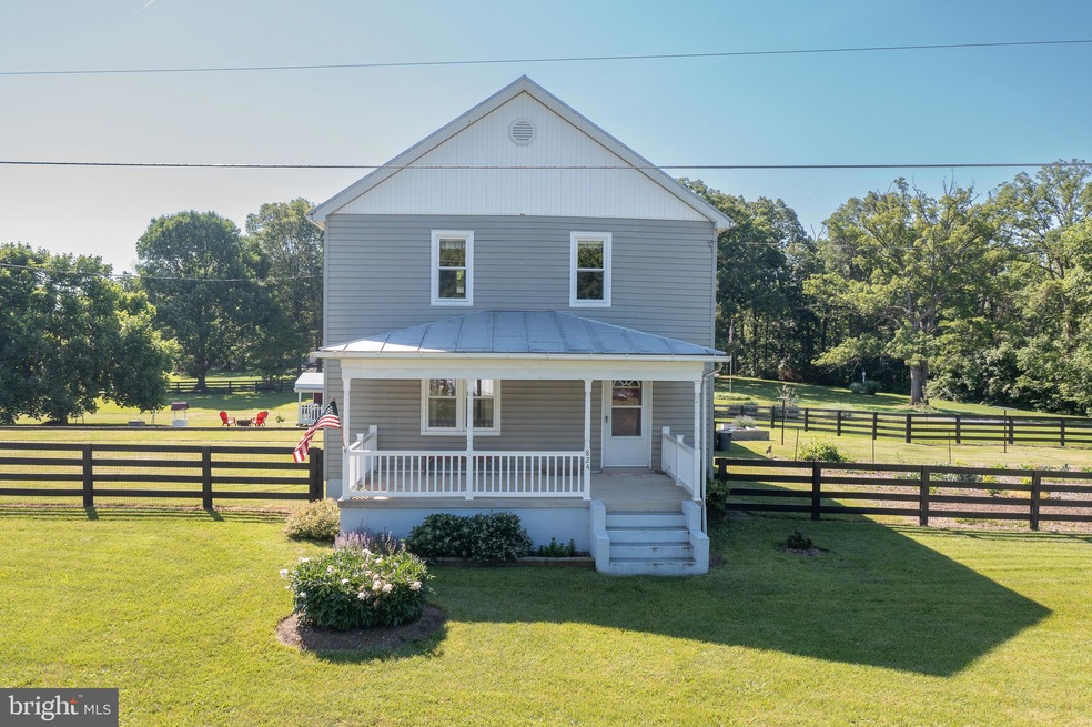 824 Copp Rd, Strasburg, VA 22657 - photo 1
