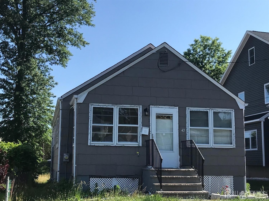 43 Wright St, Iselin, NJ 08830 - photo 1