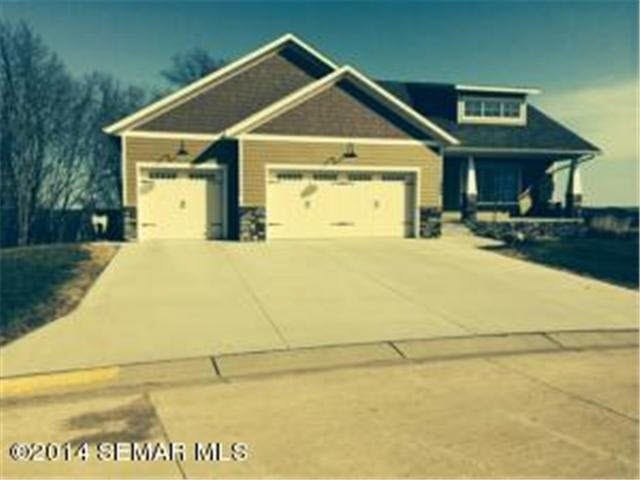 1385 Crestview Dr, Winona, MN 55987 - photo 1