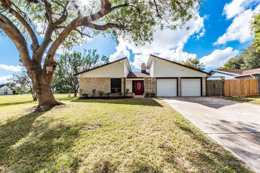 Welcome. Curb appeal at its best.