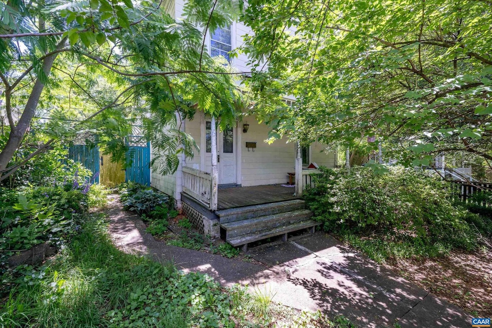 708 Locust Ave, Charlottesville, VA 22902 - photo 1