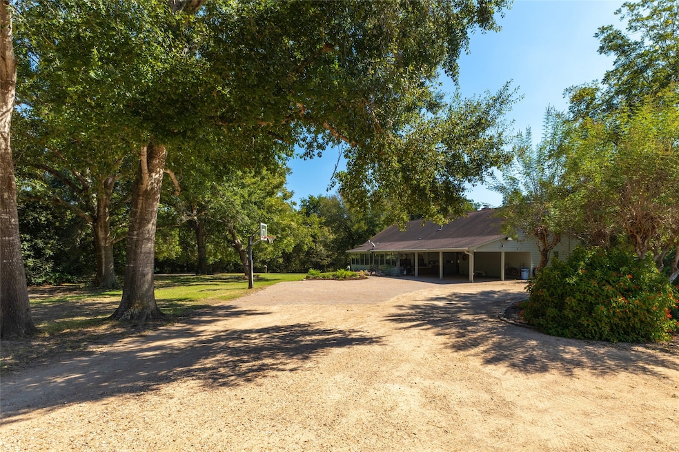 8844 Whiddon Rd, Chappell Hill, TX 77426 - photo 1