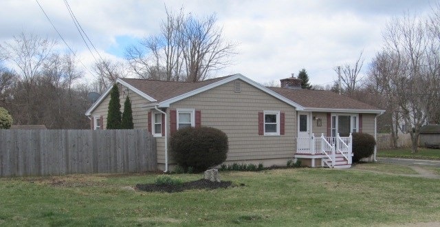 55 Kaufman Rd, Tiverton, RI 02878 - photo 1