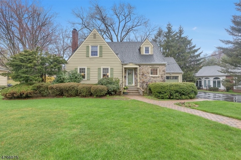 62 Roosevelt Blvd, Florham Park, NJ 07932 - photo 1