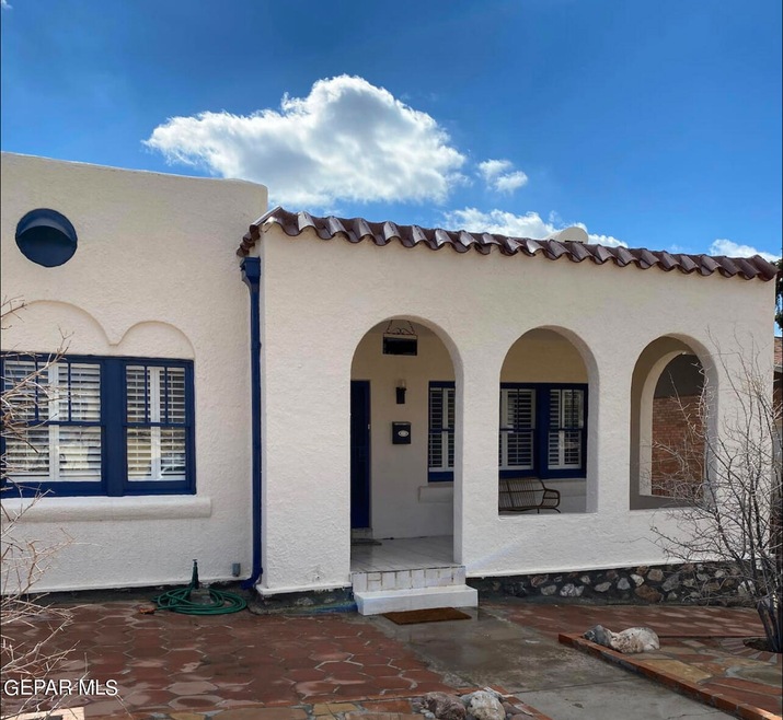 2804 Aurora Ave, El Paso, TX 79930 - photo 1