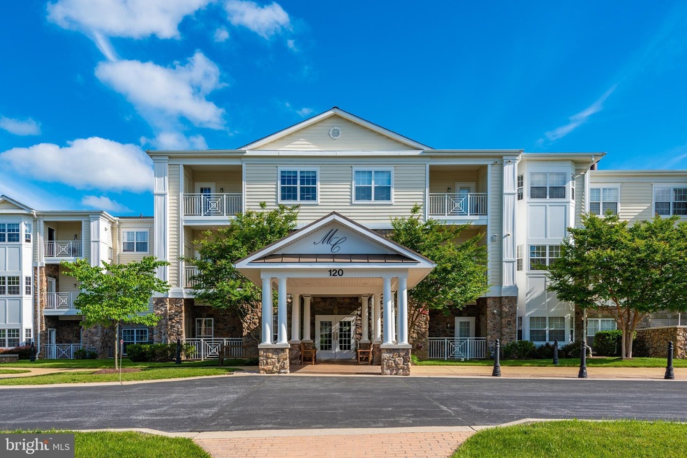 Mill Crossing unit 214, Frederick, MD 21702 - photo 1