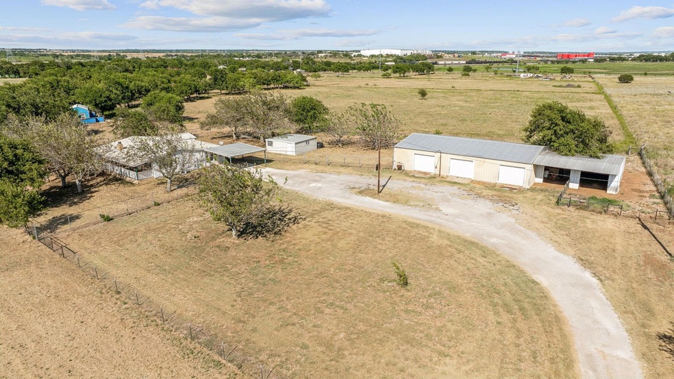 5700 County Road 1217, Cleburne, TX 76033 - photo 1