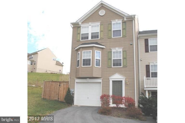 610 Hupps Hill Ct, Strasburg, VA 22657 - photo 1