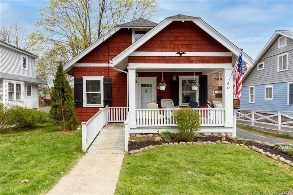 37 Carroll St, Stamford, CT 06907 - photo 1