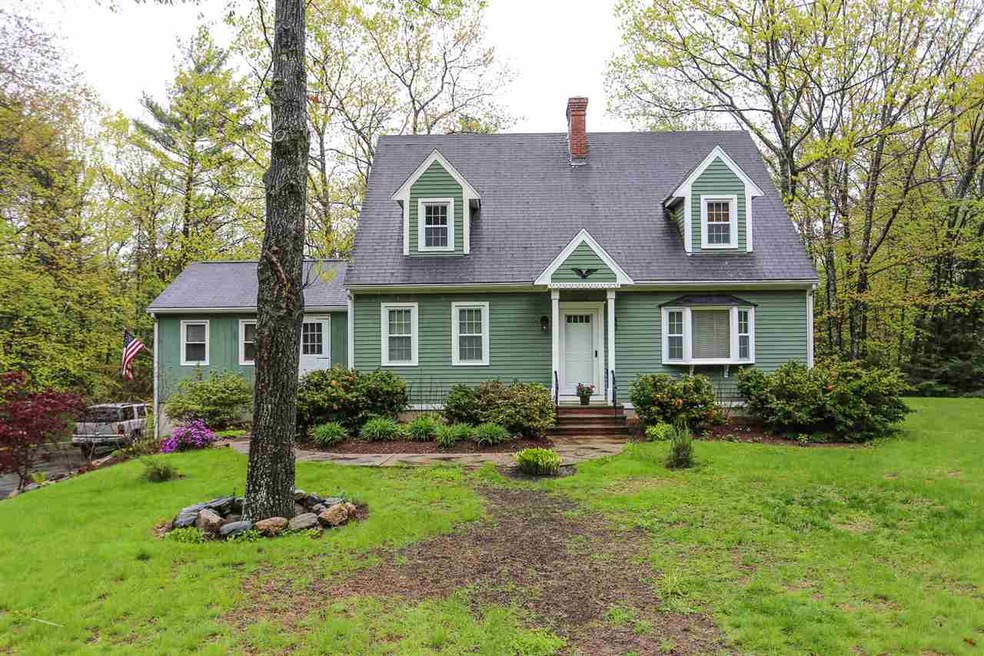 27 Gold Finch Rd, Goffstown, NH 03045 - photo 1