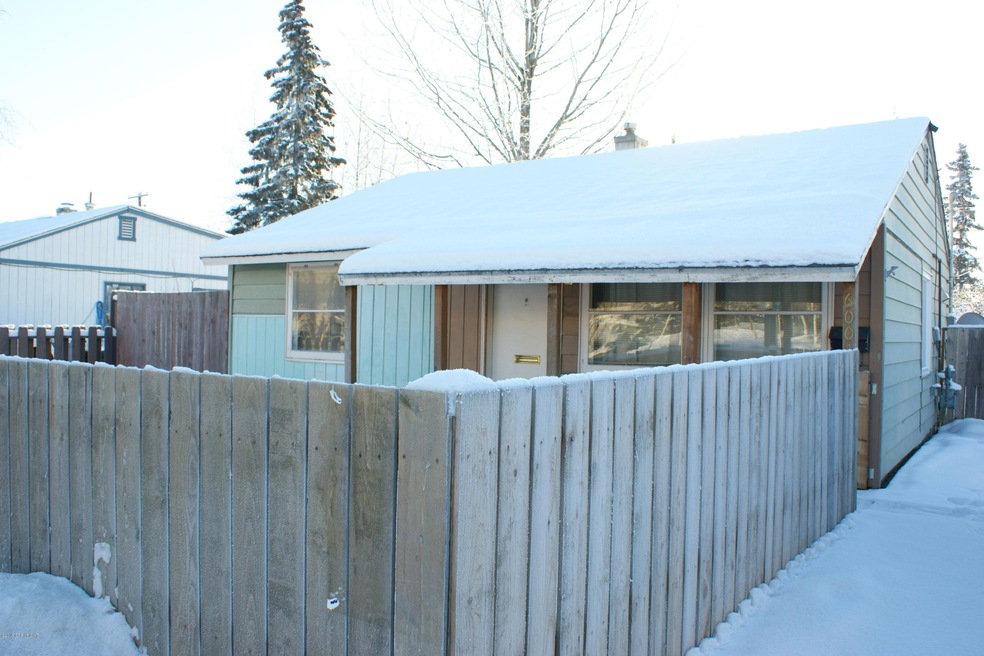 ExteriorFront2