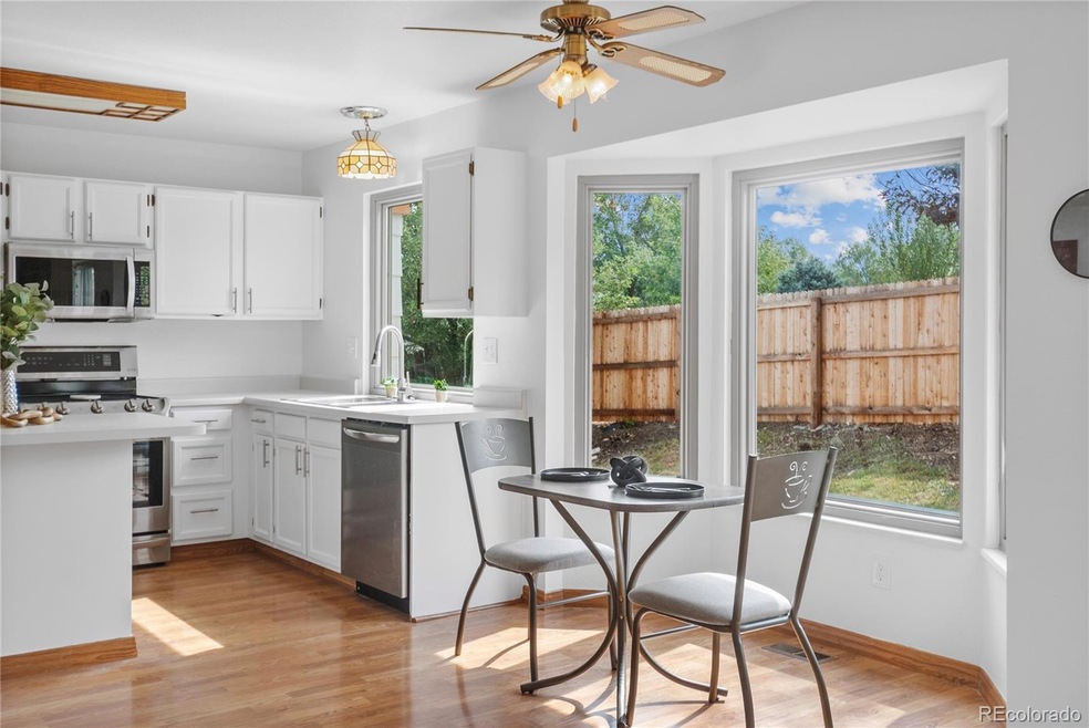 21276 E Aberdeen Dr, Centennial, CO 80015 - photo 1