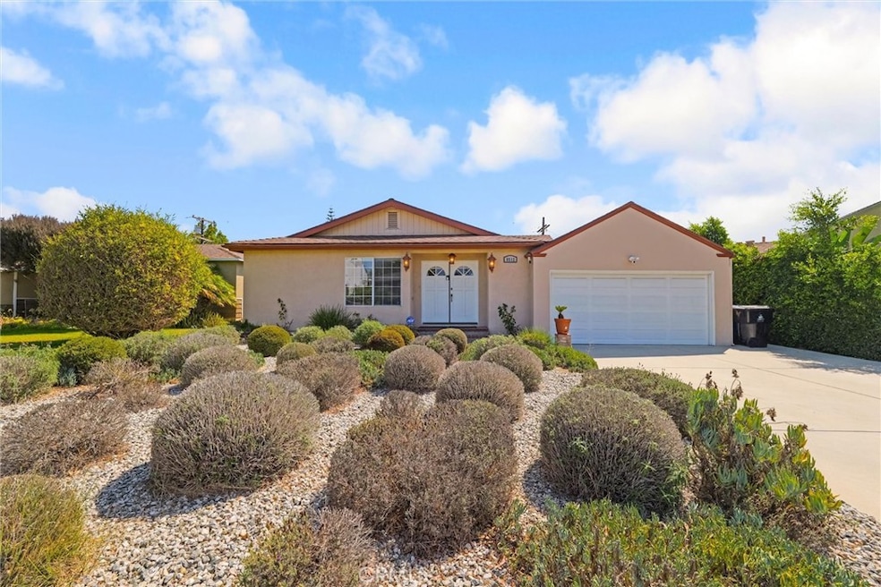 For Sale $1,585,000 • Co-Listing Agent