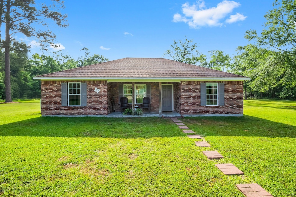 206 County Road 3730, Splendora, TX 77372 - photo 1