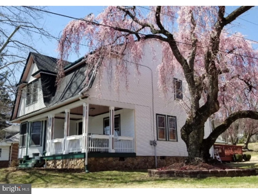 733 S Reading Ave, Boyertown, PA 19512 - photo 1