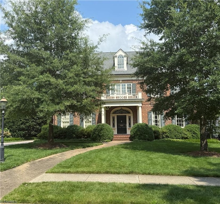 1916 Granville Rd, Greensboro, NC 27408 - photo 1