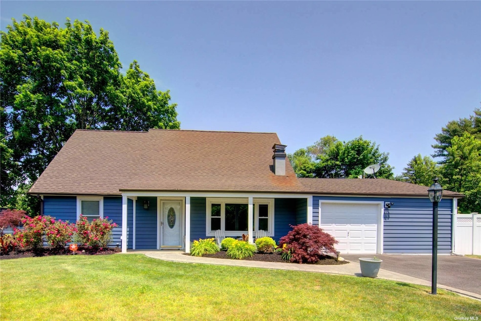 Sold $695,000 • Co-Listing Agent