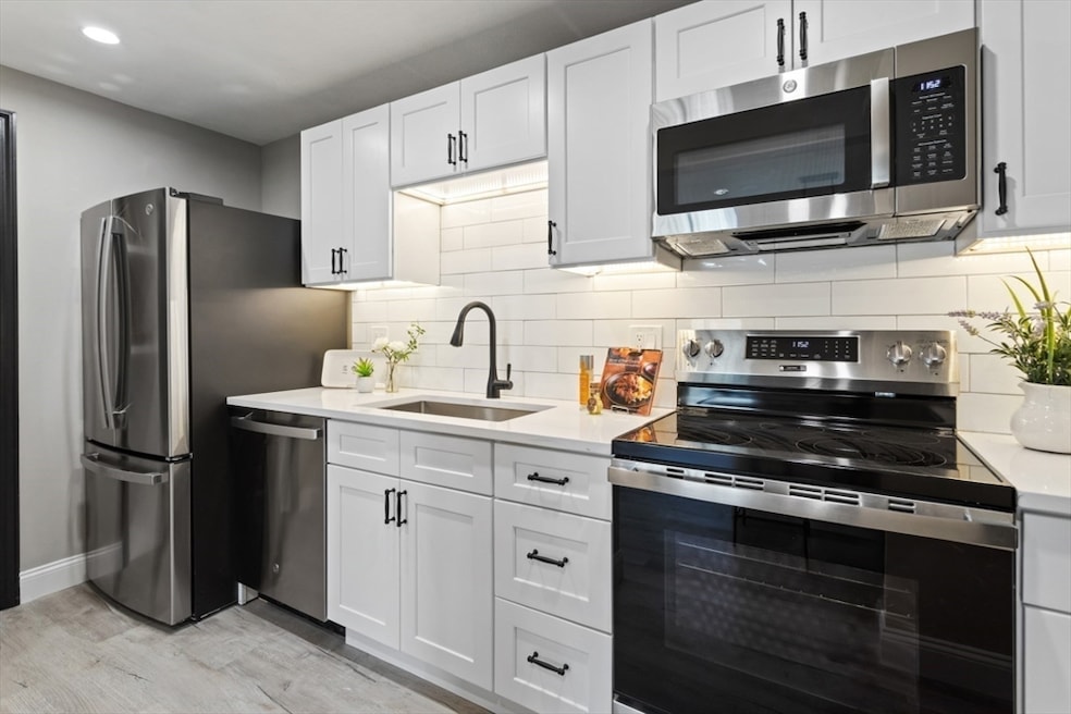 Sold $410,000 • Co-Listing Agent