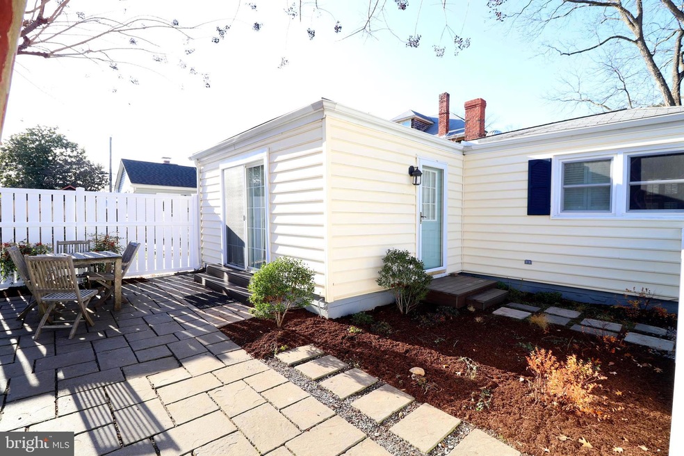 112 Riverside Terrace unit 5, Chestertown, MD 21620 - photo 1