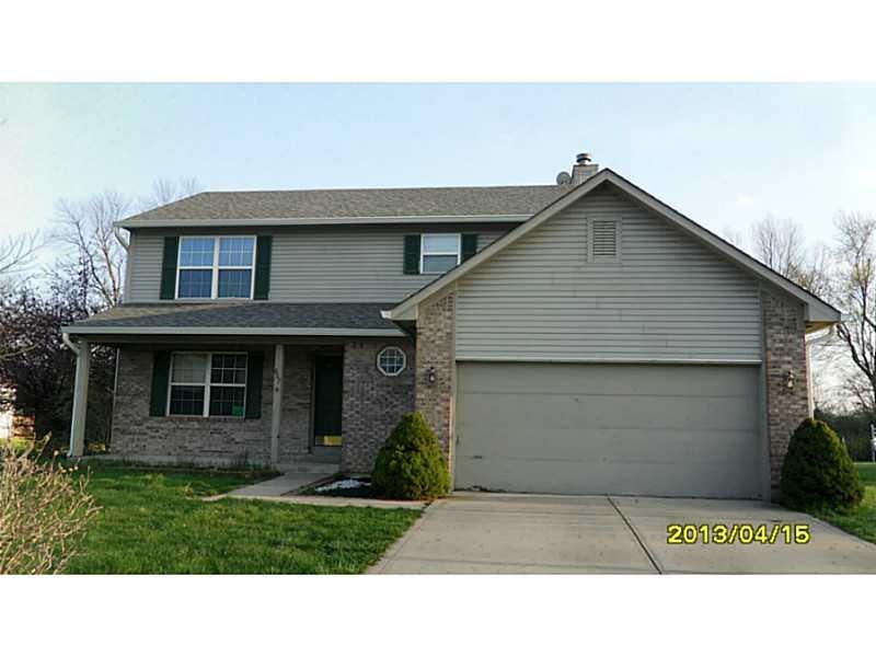 867 E Fleetwood Dr, Greensburg, IN 47240 - photo 1