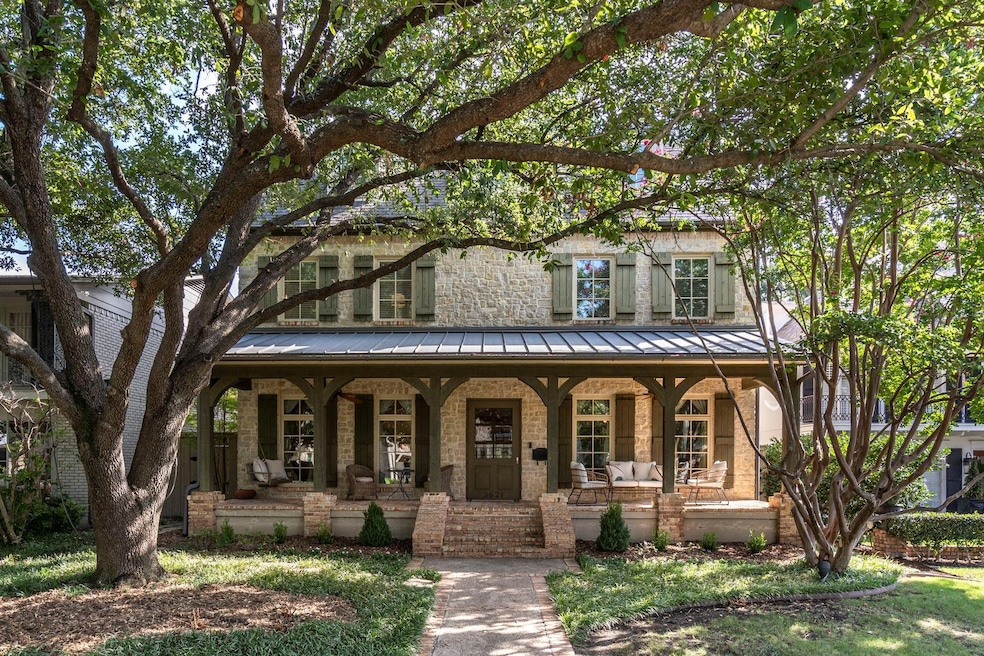 View of front of home with covered porch