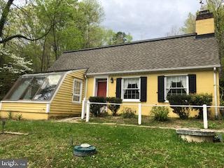 212 Queens Way, Montross, VA 22520 - photo 1