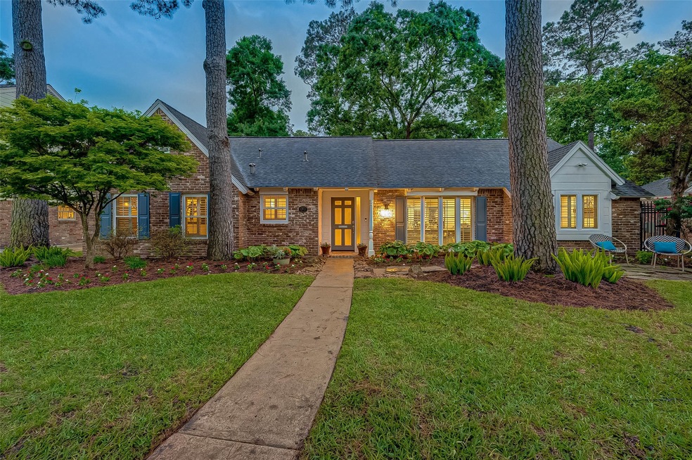 13911 Pinerock Ln, Houston, TX 77079 - photo 1