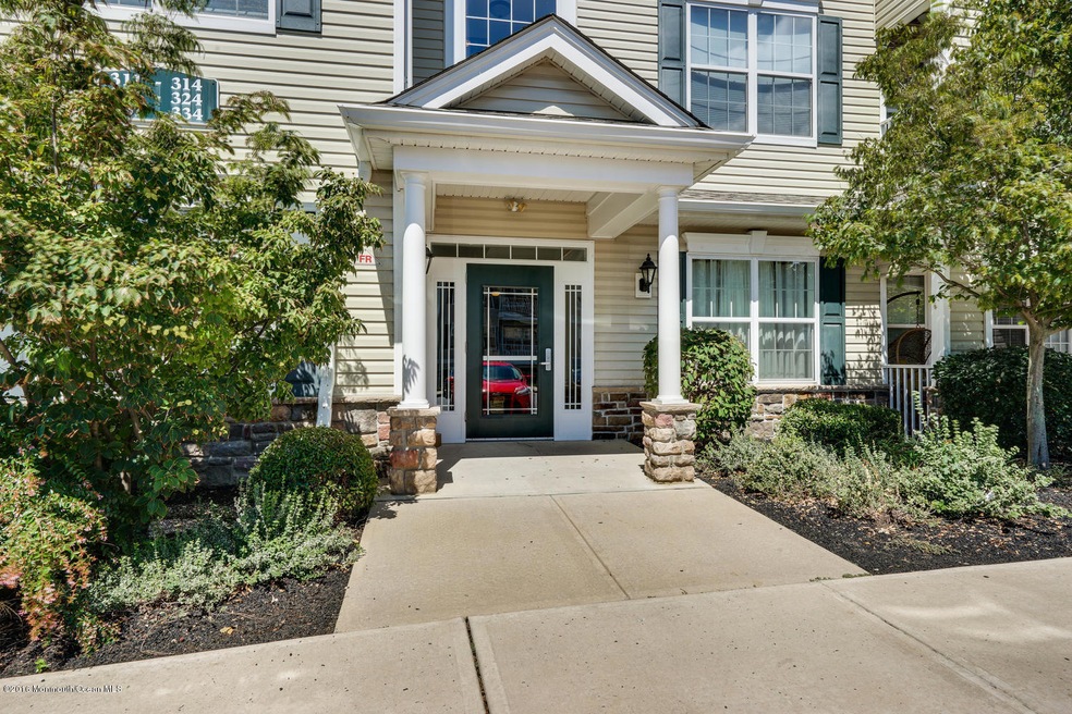 324 Mill Pond Way unit 60, Eatontown, NJ 07724 - photo 1