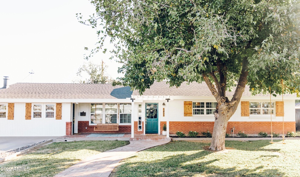 Sold $1,199,000 • Co-Listing Agent